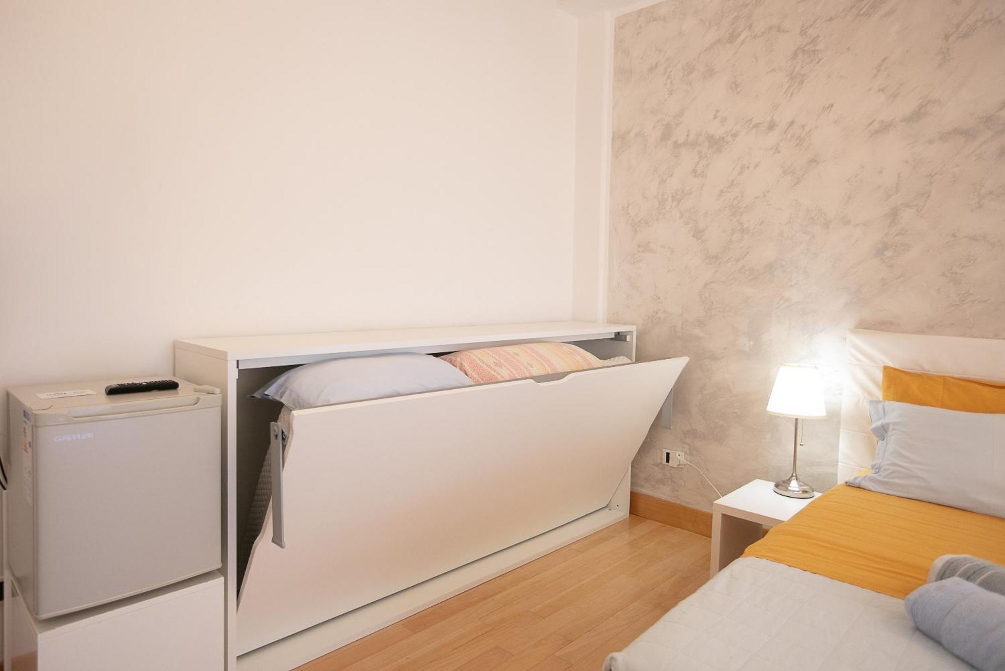 クアルトゥ・サンテーレナ Giardini E Mare Bed & Breakfast エクステリア 写真