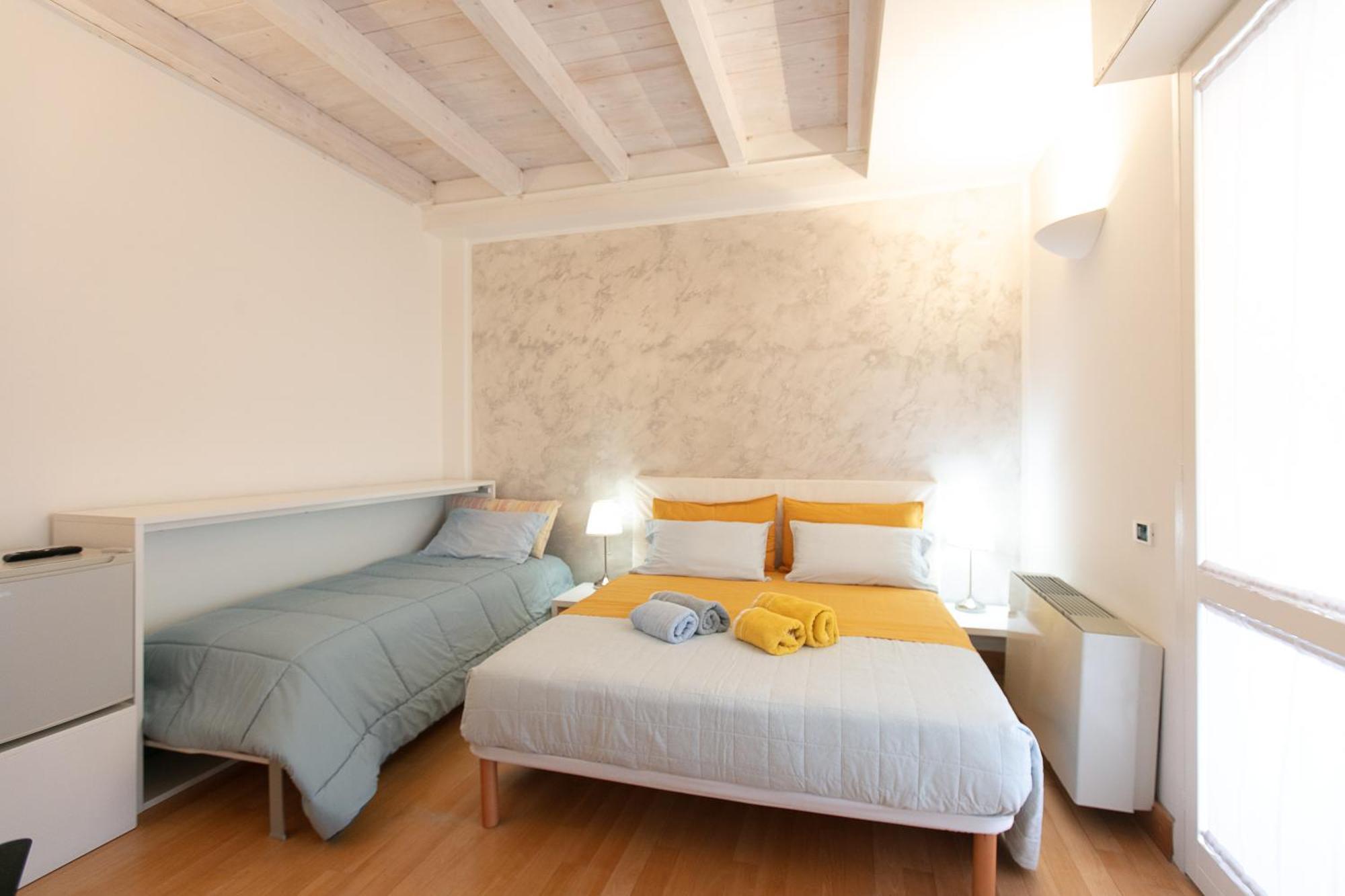 クアルトゥ・サンテーレナ Giardini E Mare Bed & Breakfast エクステリア 写真