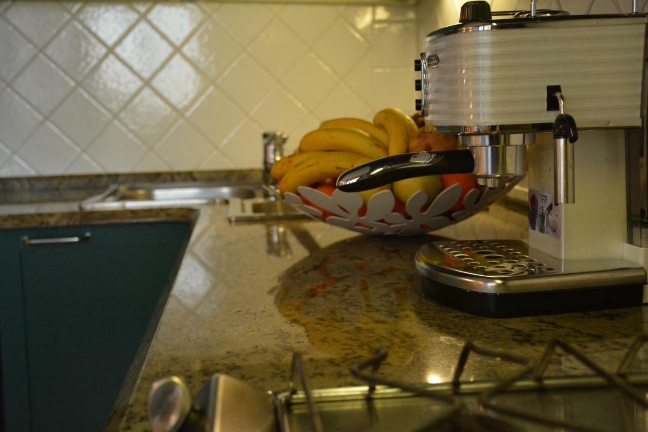 クアルトゥ・サンテーレナ Giardini E Mare Bed & Breakfast エクステリア 写真